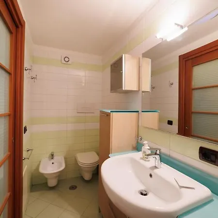 The San Gregorio Armeno By Houseinnaples Apartamento *